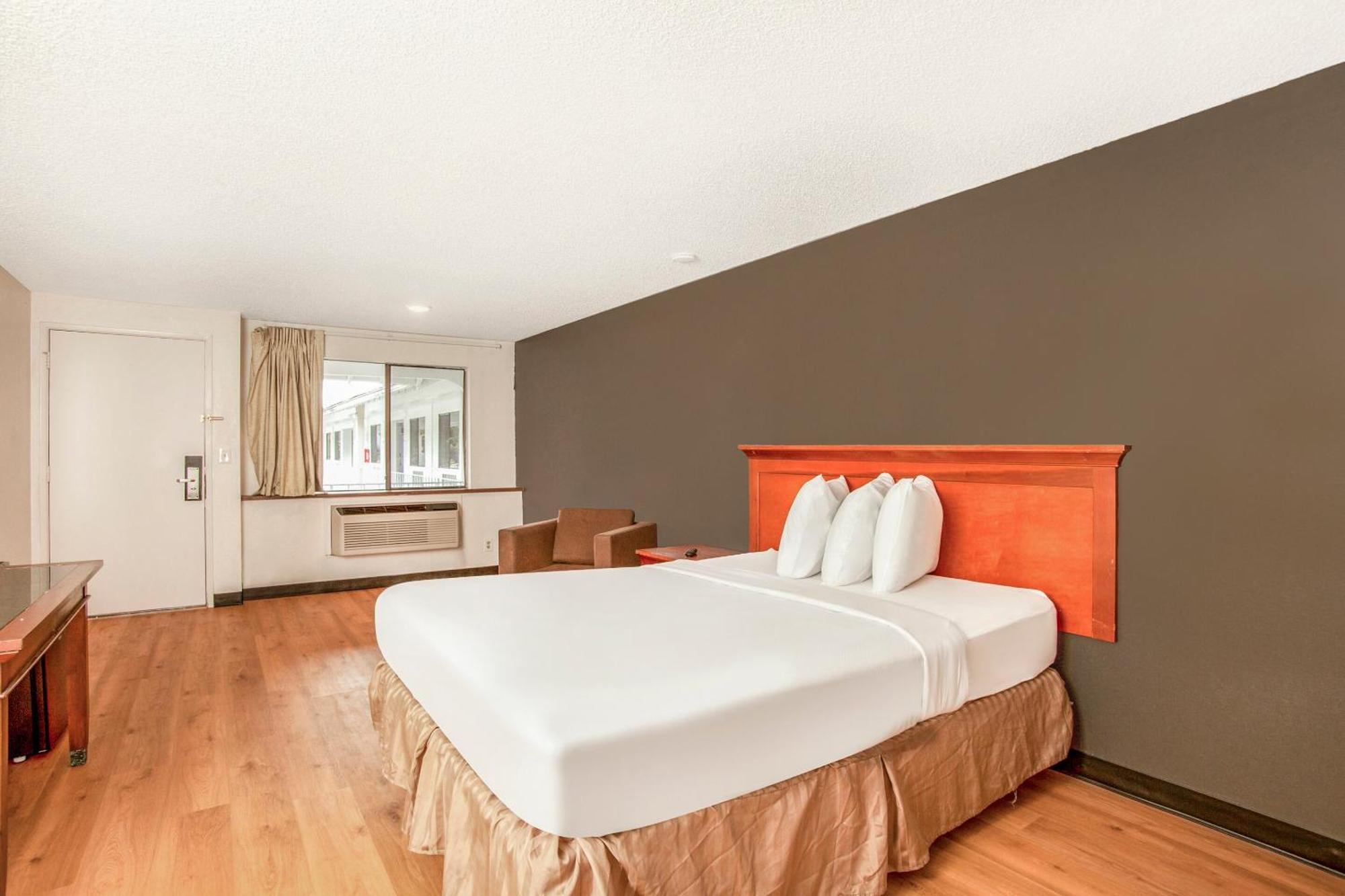 Oyo Hotel סנטרליה מראה חיצוני תמונה